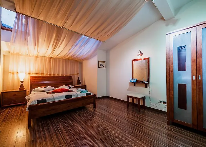 Deribasovskaya Tsentr *